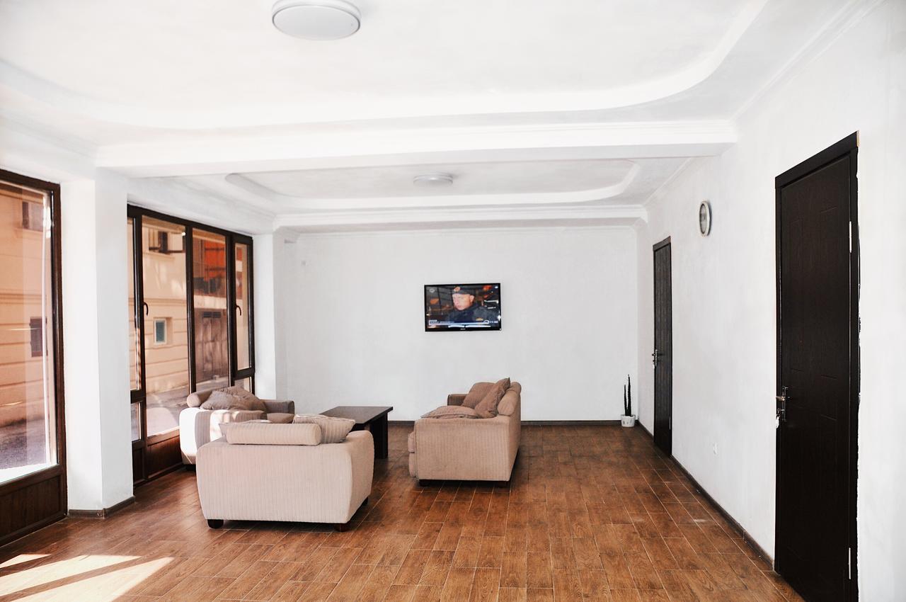 Hotel Sunny Coast Kobuleti Esterno foto