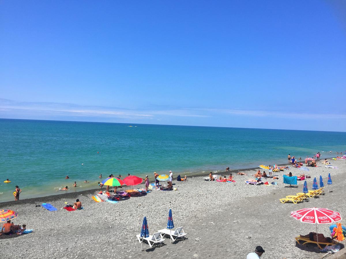 Hotel Sunny Coast Kobuleti Esterno foto