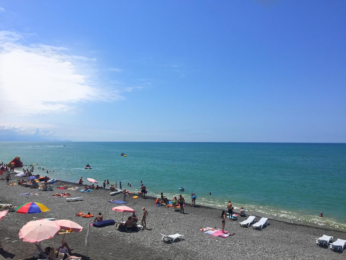 Hotel Sunny Coast Kobuleti Esterno foto