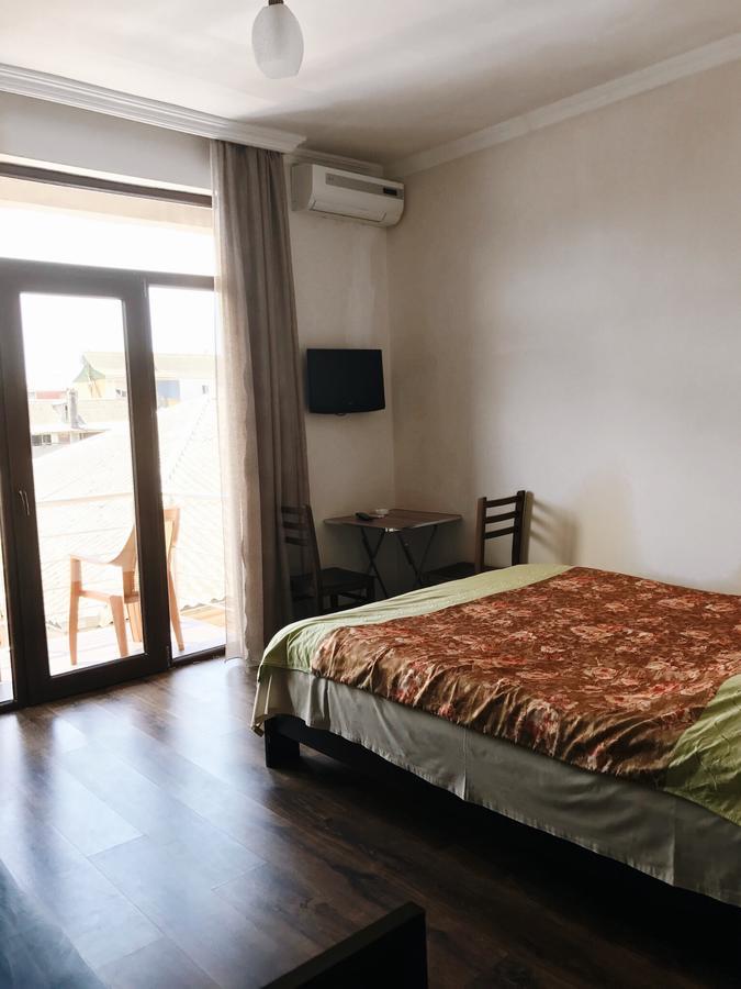 Hotel Sunny Coast Kobuleti Esterno foto